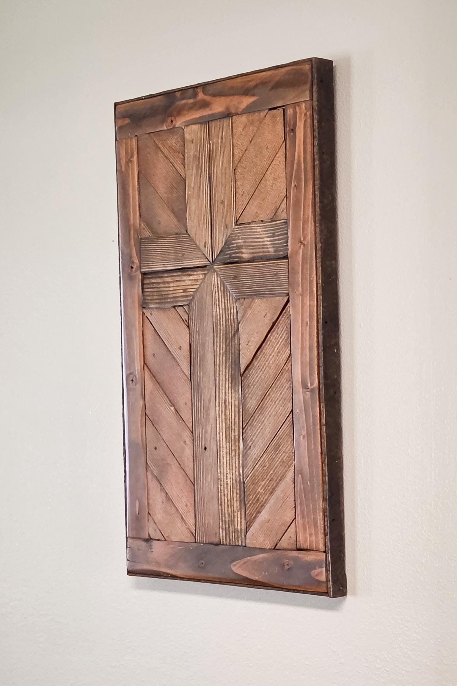 Reclaimed Wood Cross Wall Hanging