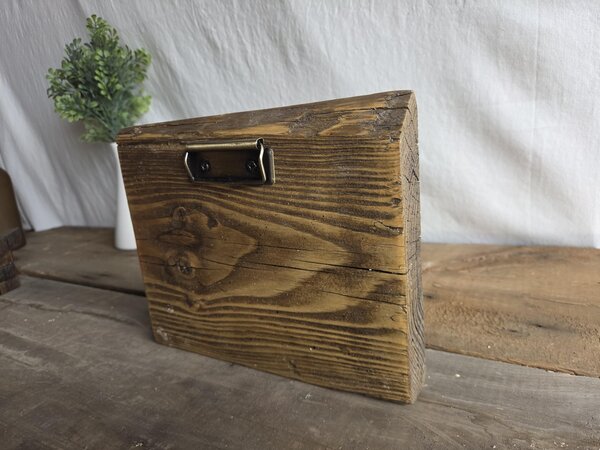 Reclaimed Wooden Photo Block (Horizontal) | Rustic Picture Display Stand | Wood Photo Clip
